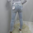 Csinos strasszkövekkel díszített szaggatott farmernadrág (Sz2888-H)