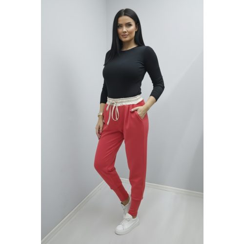   Csinos derekán gumírozott megkötős szabadidő nadrág (piros)