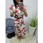 Csinos fehér alapon virágmintás egyik oldalán felvágott ruha övvel