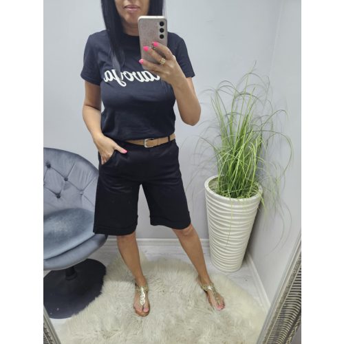 Divatos gumis derekú térdnadrág övvel (fekete)