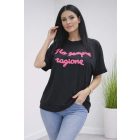 Csinos feliratos lezser felső (fekete)