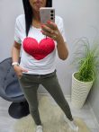 Csinos szívmintás női póló (2)