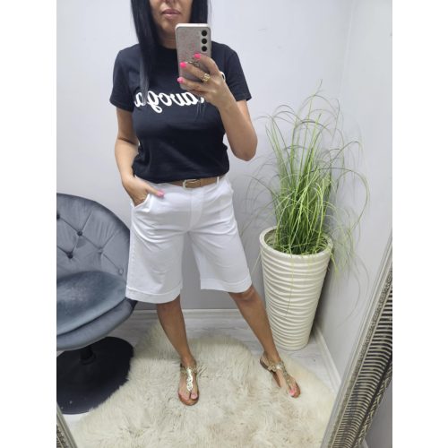 Divatos gumis derekú térdnadrág övvel (fehér)