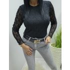 Gyönyörű fekete csipkefelső